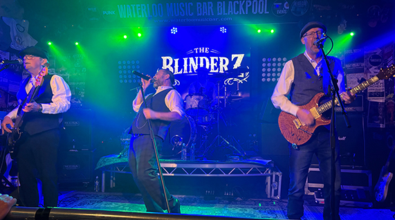 Blinderz Live